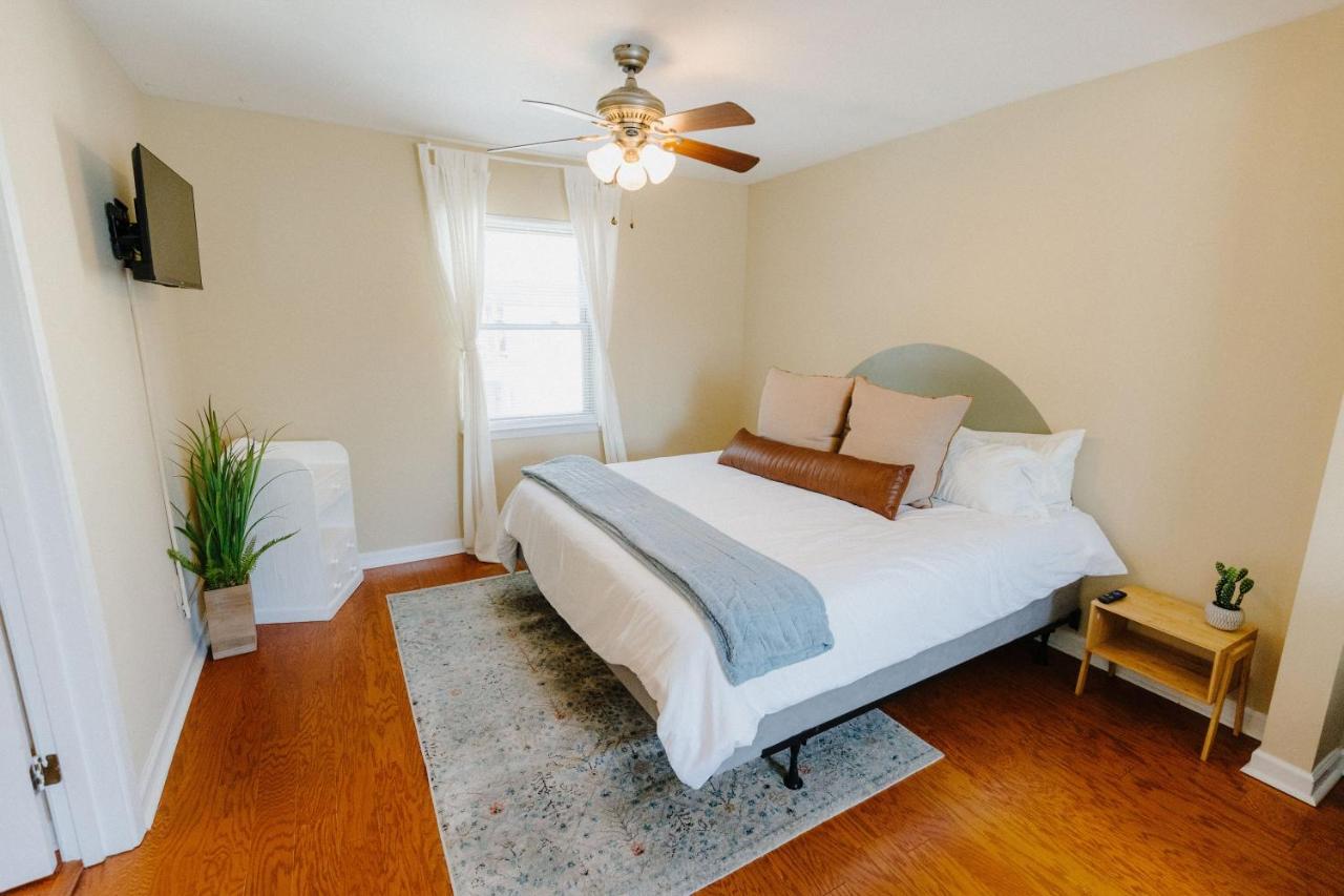 Centrally Located 3Br Overton Square Fast Wifi Free Parking Yes Pets Мемфис Экстерьер фото