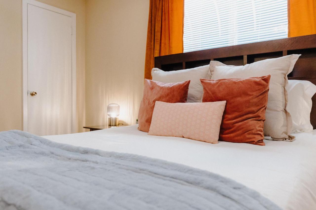 Centrally Located 3Br Overton Square Fast Wifi Free Parking Yes Pets Мемфис Экстерьер фото